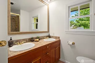 6007 SE 22nd St, Mercer Island, WA 98040 - Photo 10