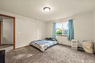 8409 356th St S, Roy, WA 98580 - Photo 14