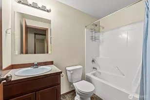 8409 356th St S, Roy, WA 98580 - Photo 10