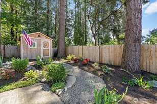 23627 101st Ave W, Edmonds, WA 98020 - Photo 36