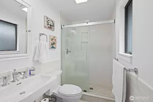 17420 158th Ave SE, Renton, WA 98058 - Photo 18
