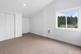 42 N First St, Pacific Beach, WA 98571 - Photo 12