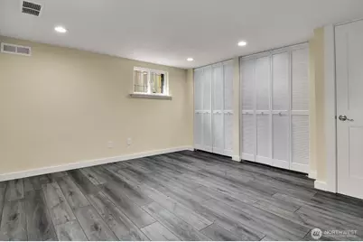 11605 87th Avenue S, Seattle, WA 98178 - Photo 16