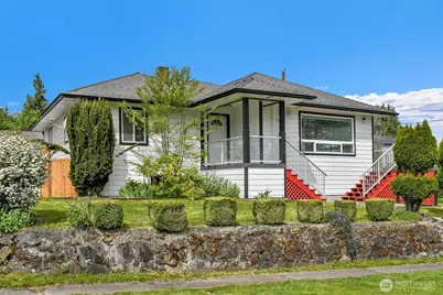 11605 87th Avenue S, Seattle, WA 98178 - Photo 2