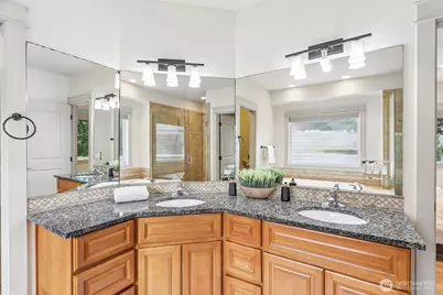 15831 SE 43rd Place, Bellevue, WA 98006 - Photo 16
