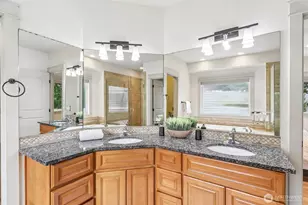 15831 SE 43rd Pl, Bellevue, WA 98006 - Photo 16