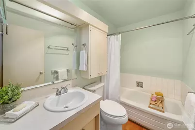 10430 Gravelly Lake Drive SW #44, Lakewood, WA 98499 - Photo 18