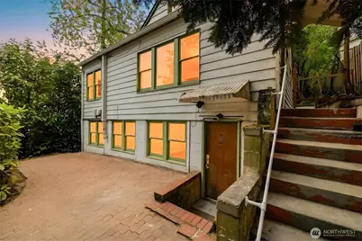 3915 S Brandon St, Seattle, WA 98118 - Photo 2