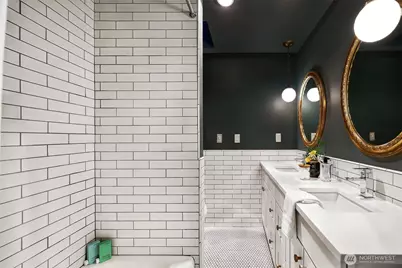 7710 57th Avenue NE, Seattle, WA 98115 - Photo 24