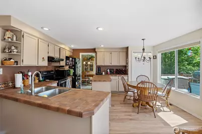 2416 182nd Place SE, Bothell, WA 98012 - Photo 8