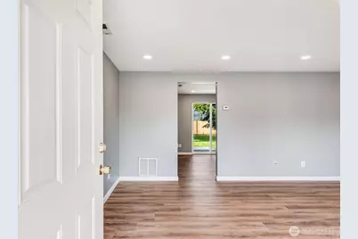4709 101st Street SW, Lakewood, WA 98499 - Photo 2