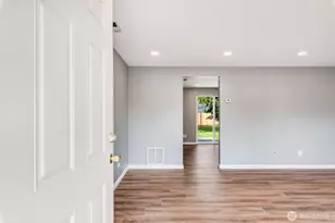 4709 101st St SW, Lakewood, WA 98499 - Photo 2