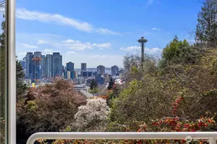 1231 5th Ave N, Seattle, WA 98109 - Photo 26