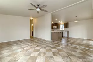 7104 141st Ave E, Sumner, WA 98390 - Photo 8