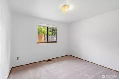 611 Phoenix Street NE, Olympia, WA 98506 - Photo 12