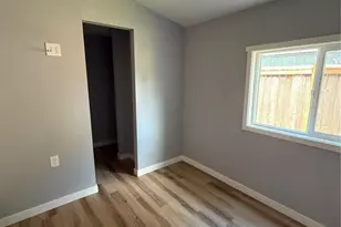 375 Union Ave SE, Renton, WA 98059 - Photo 6
