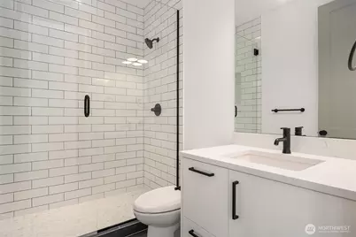 9812 NE 31st Street, Bellevue, WA 98004 - Photo 24