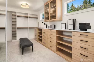 9812 NE 31st St, Bellevue, WA 98004 - Photo 22