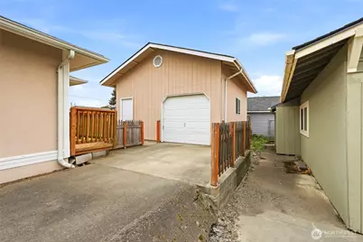 804 N 3rd Street, Renton, WA 98057 - Photo 30
