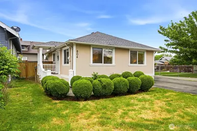 804 N 3rd Street, Renton, WA 98057 - Photo 2