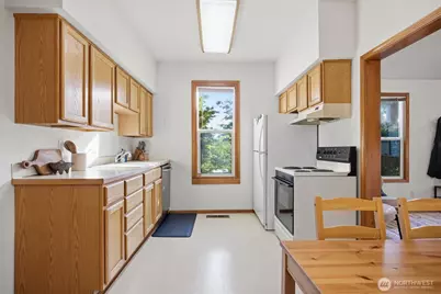 2404 G Street, Bellingham, WA 98225 - Photo 18