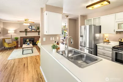 14602 SE 165th Place, Renton, WA 98058 - Photo 10
