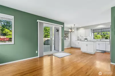 12818 NE 203rd Place, Bothell, WA 98011 - Photo 8