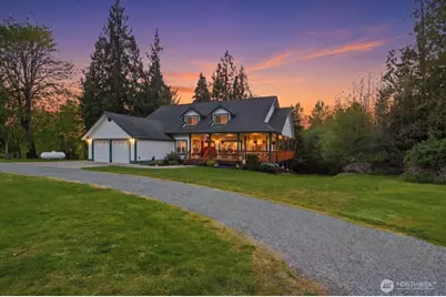 12811 Kapowsin Highlands Drive E, Graham, WA 98338 - Photo 2