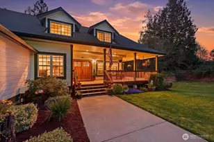 12811 Kapowsin Highlands Dr E, Graham, WA 98338 - Photo 2