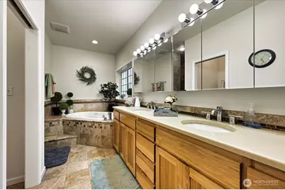 12811 Kapowsin Highlands Drive E, Graham, WA 98338 - Photo 22