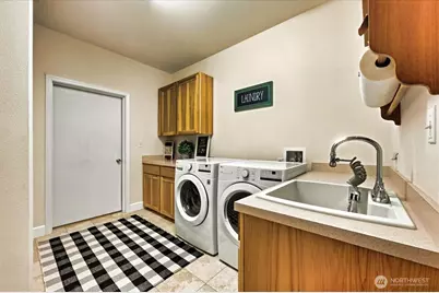 12811 Kapowsin Highlands Drive E, Graham, WA 98338 - Photo 24
