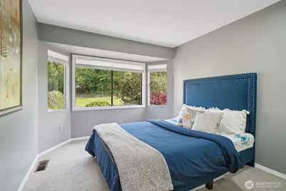 25114 Lake Wilderness Country Club Drive SE, Maple Valley, WA 98038 - Photo 18