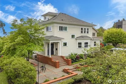 321 Lee Street, Seattle, WA 98109 - Photo 1