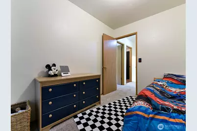 20911 111th Street Ct E, Bonney Lake, WA 98391 - Photo 22