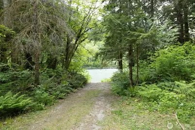 14820 Mountain View Lane, Concrete, WA 98237 - Photo 10