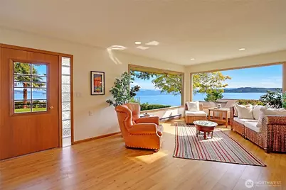 386 Shore Drive, Camano Island, WA 98282 - Photo 2