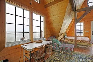 386 Shore Dr, Camano Island, WA 98282 - Photo 40