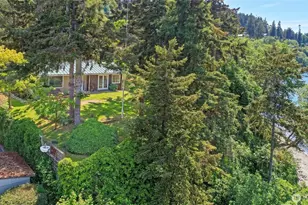 386 Shore Dr, Camano Island, WA 98282 - Photo 18