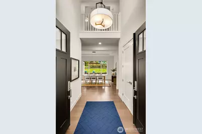 12914 63rd Avenue NE, Kirkland, WA 98034 - Photo 2