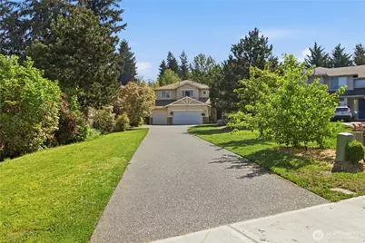 5702 Hazel Loop SE, Auburn, WA 98092 - Photo 2