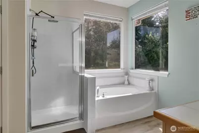 5702 Hazel Loop SE, Auburn, WA 98092 - Photo 26