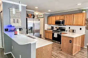 23617 SE 243rd Pl, Maple Valley, WA 98038 - Photo 8