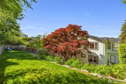801 W Barrett Street, Seattle, WA 98119 - Photo 36