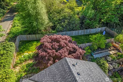 801 W Barrett Street, Seattle, WA 98119 - Photo 38