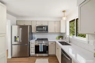 6701 24th St NE, Tacoma, WA 98422 - Photo 10