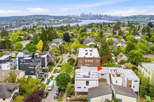 4419B Corliss Ave N, Seattle, WA 98103 - Photo 32