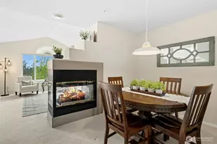 7111 134th Ct SE, Newcastle, WA 98059 - Photo 10