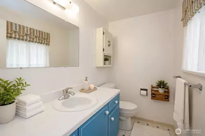 1021 S 68th Street, Tacoma, WA 98408 - Photo 16