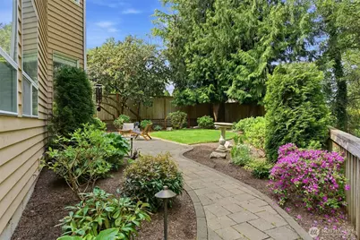 11738 SE 78th Place, Newcastle, WA 98056 - Photo 34