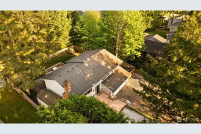 19011 27th Drive SE, Bothell, WA 98012 - Photo 38